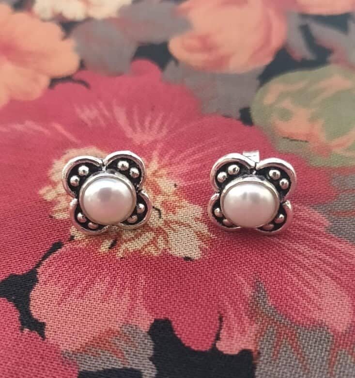 Pure Silver pearl studs