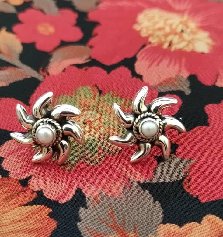 Pure Silver pearl studs