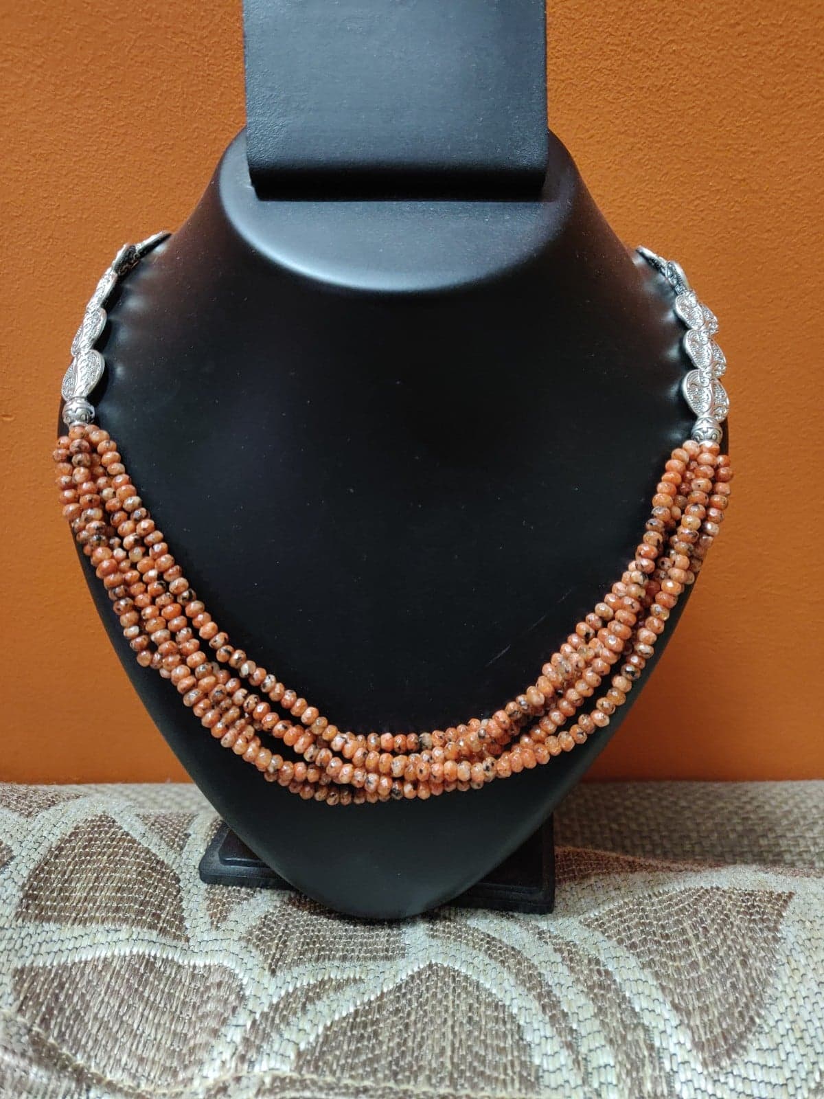 Multi layer semiprecious beads necklace