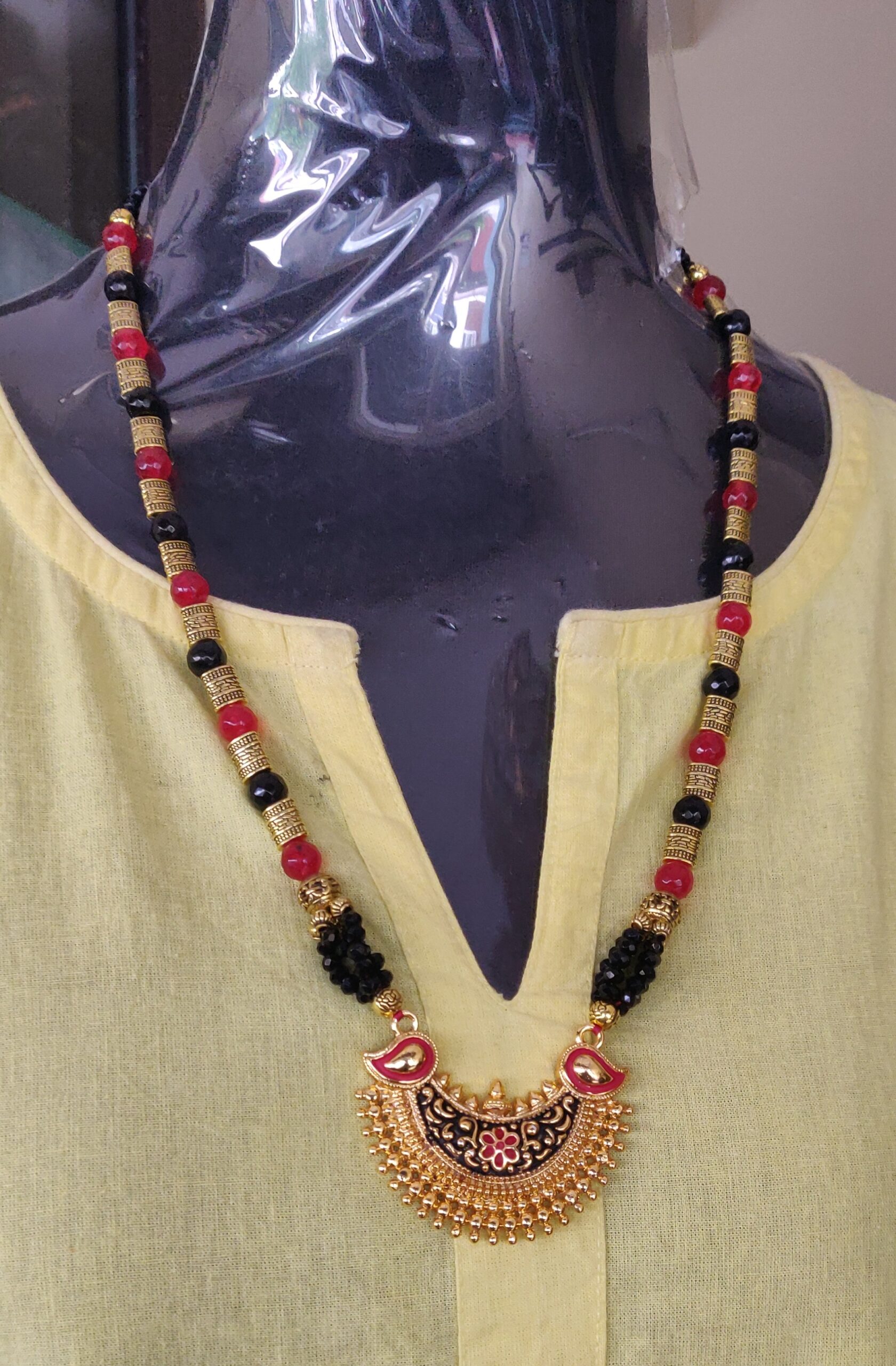 Semi precious beads long necklace