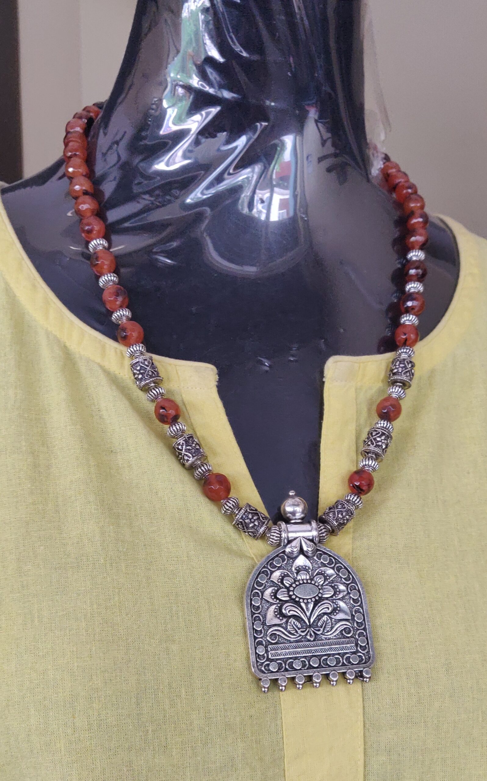 Semi precious beads necklace with oxidized beads