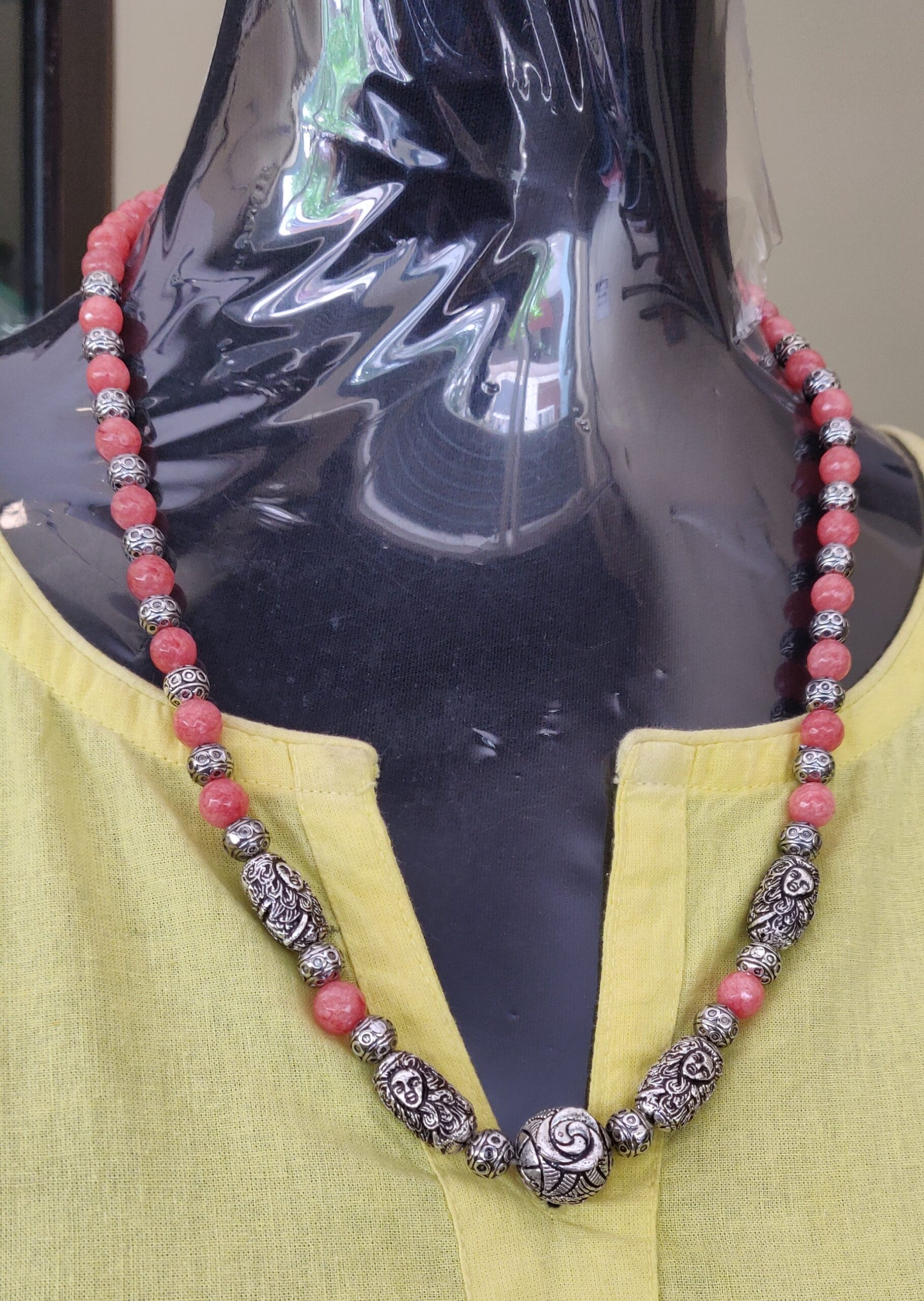 Semi precious beads necklace with oxidized beads