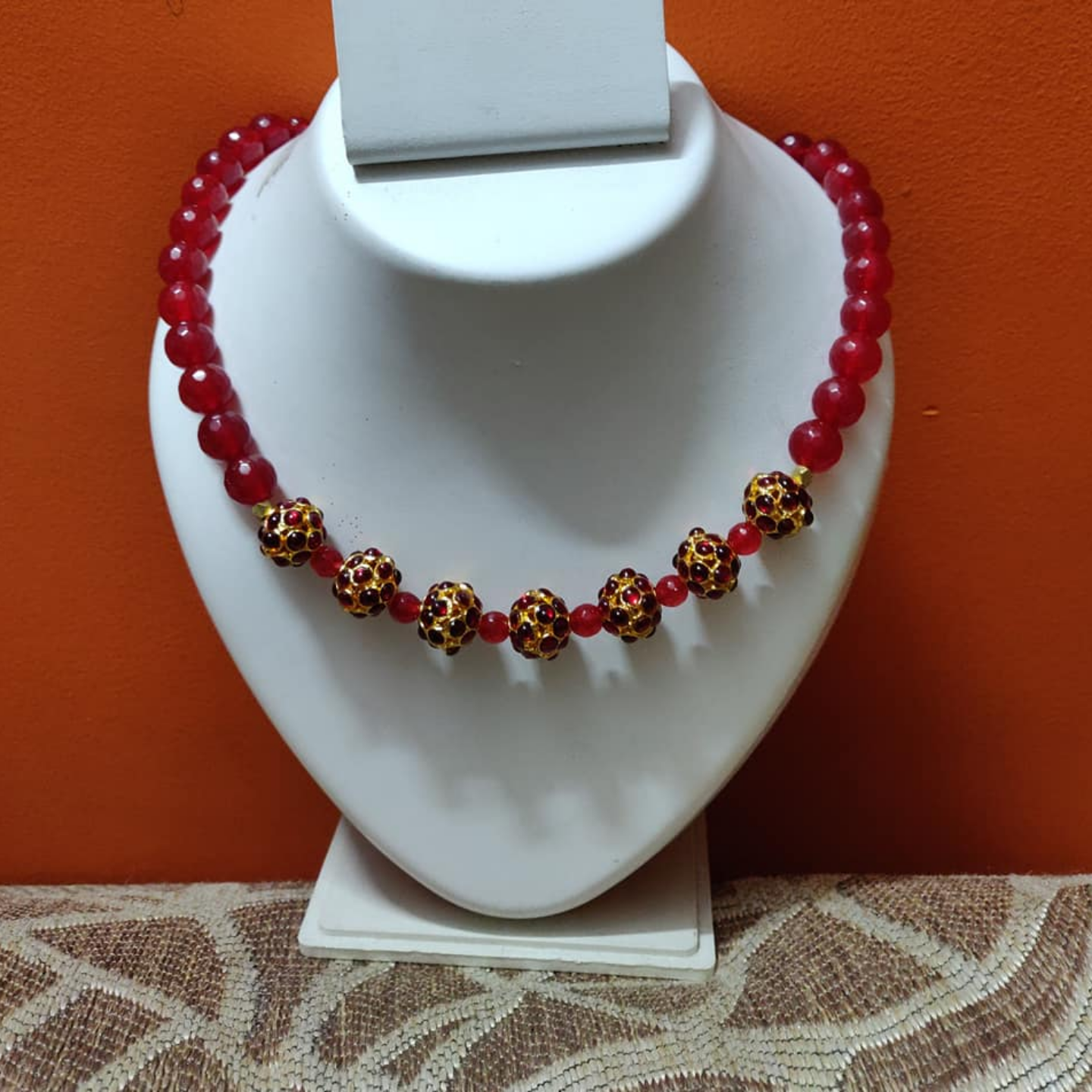 Semi precious beads necklace