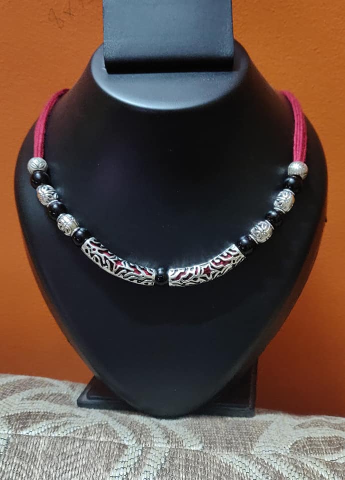 GS beads and black beads necklace