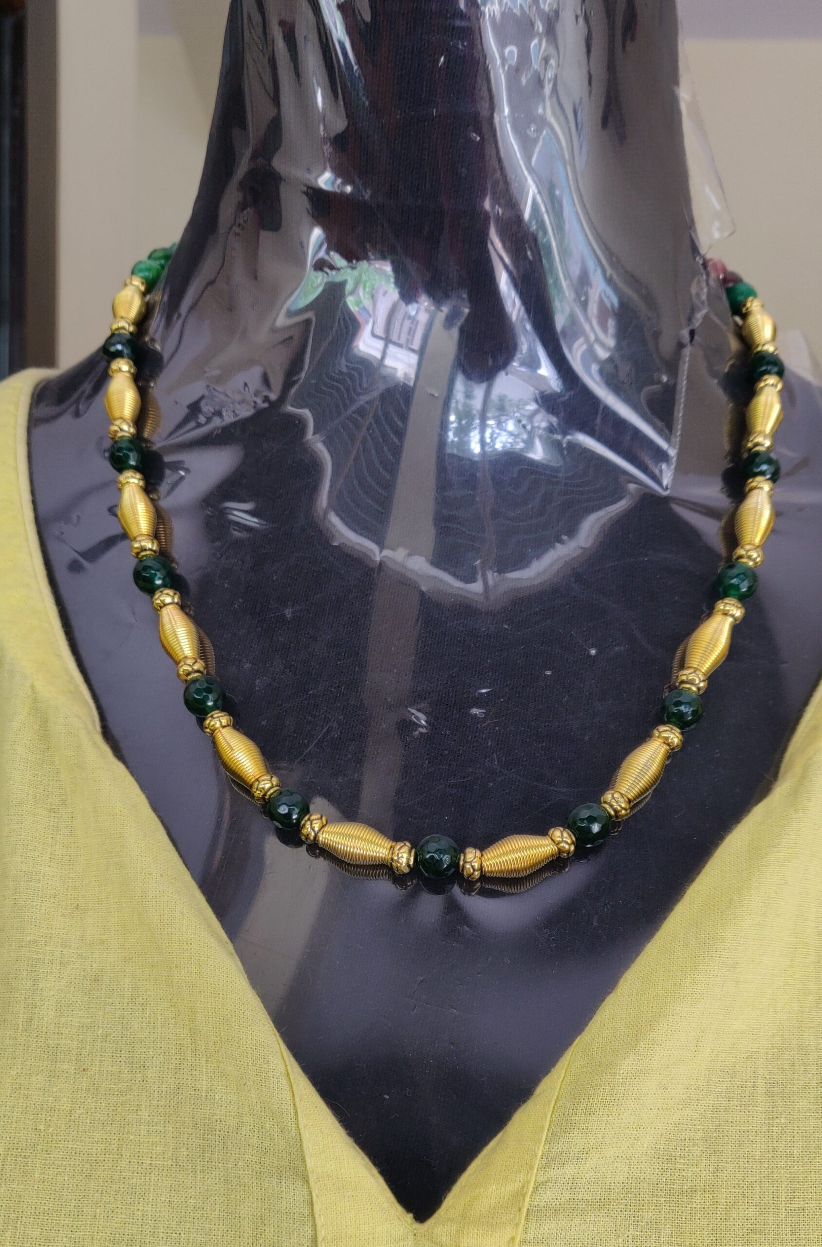 Semi precious and wire beads necklace