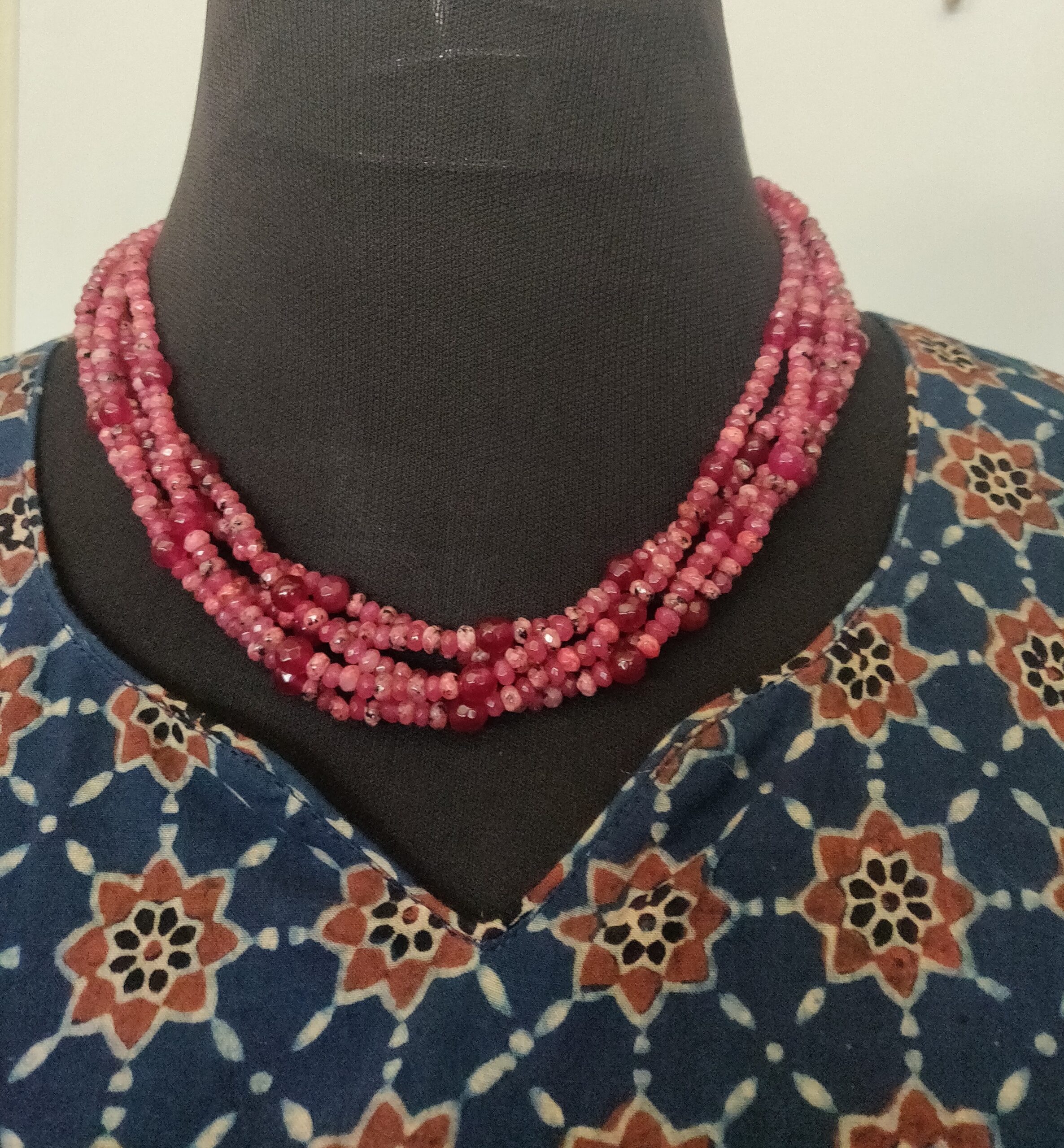 Muli layer semi precious beads necklace (Copy)