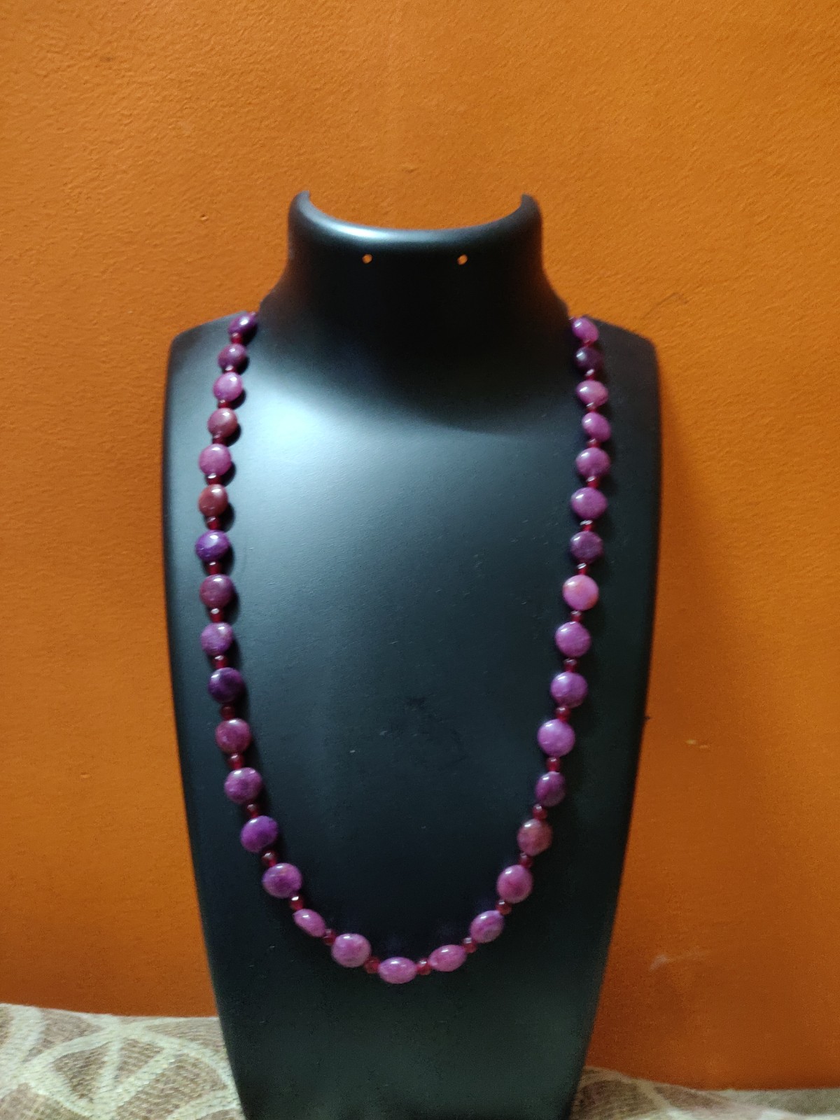 Natural stone beads necklace