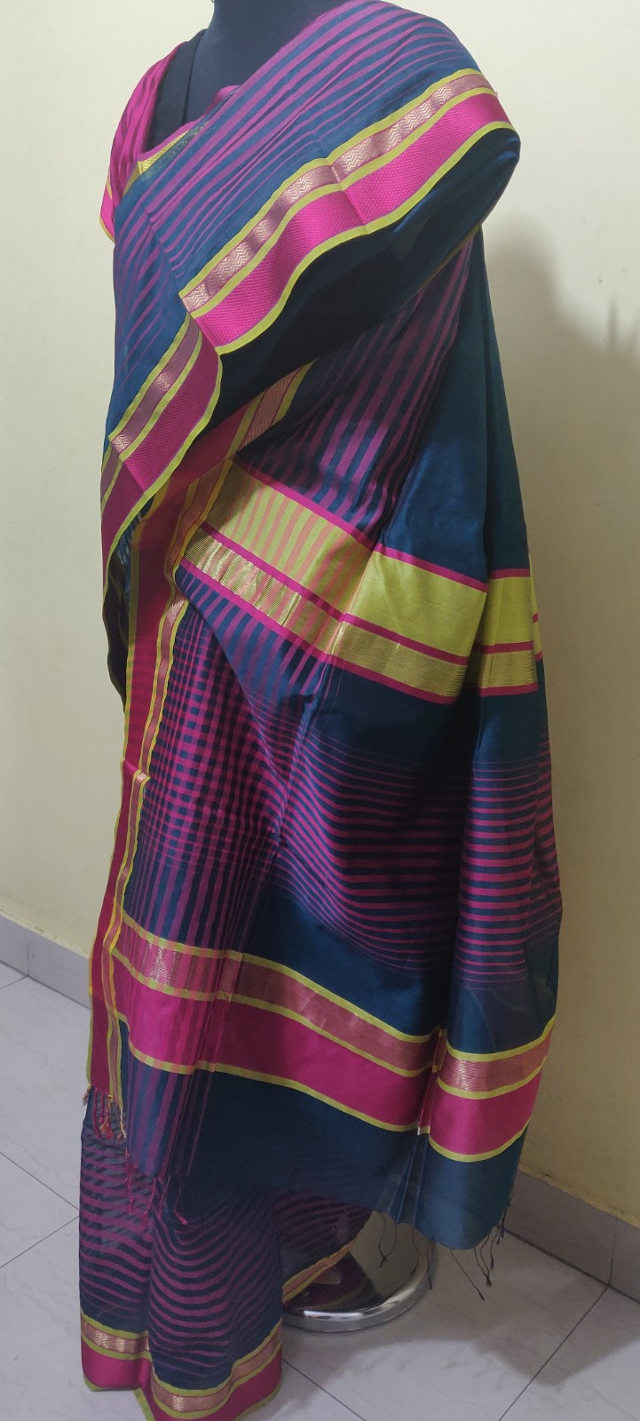 Maheswari handloom Cotton silk saree - Image 3