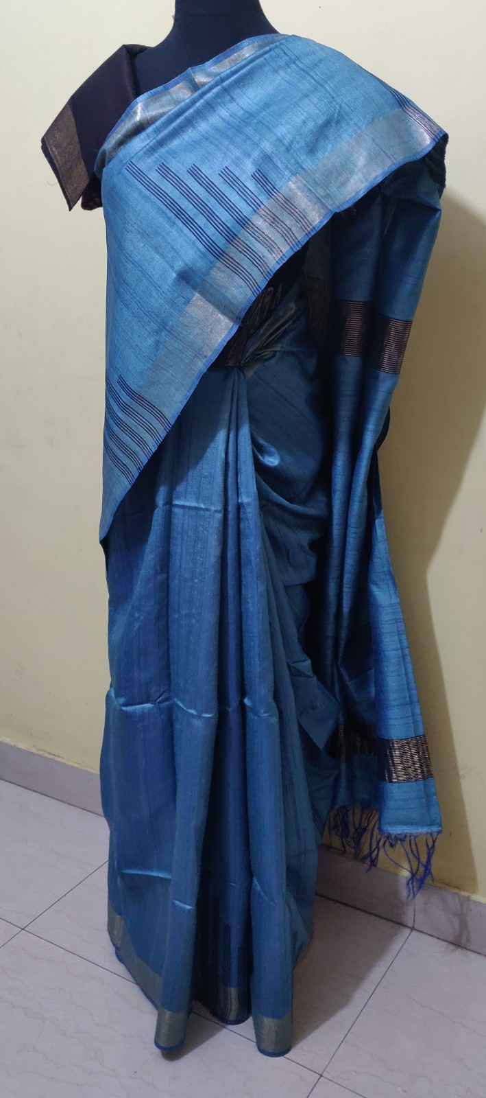 Tussar silk with zari border