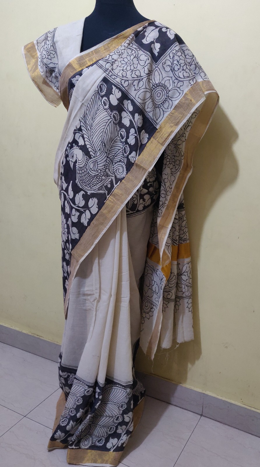 Kerala cotton saree with Pen Kalamkari work
