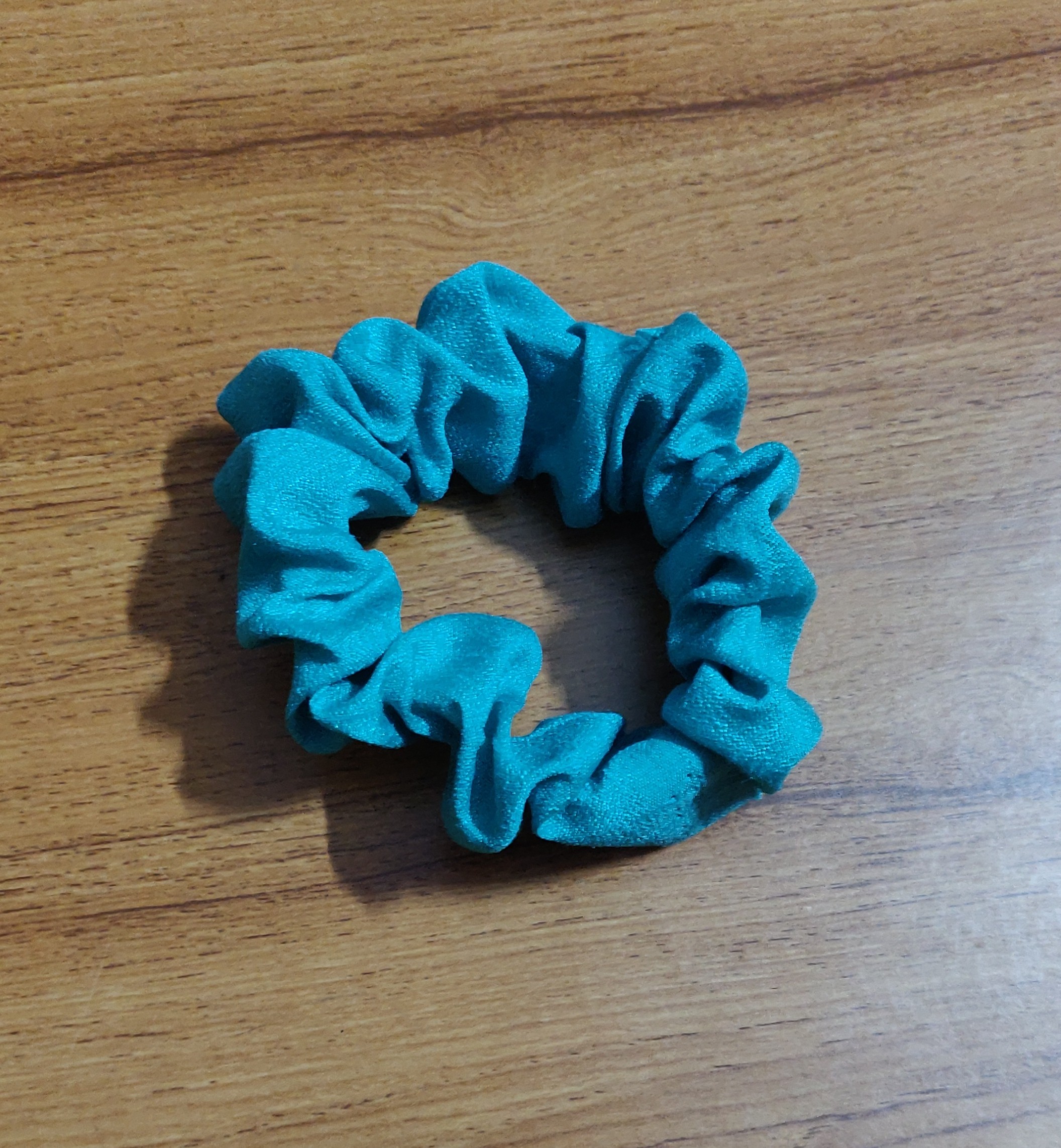 Broad scrunchies in plain silk fabric - set of 2