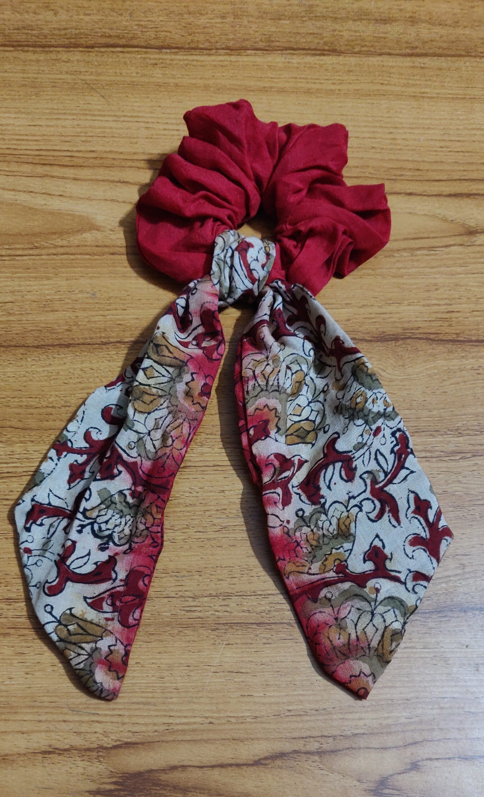 Scrunchies in silk fabric - set of 2