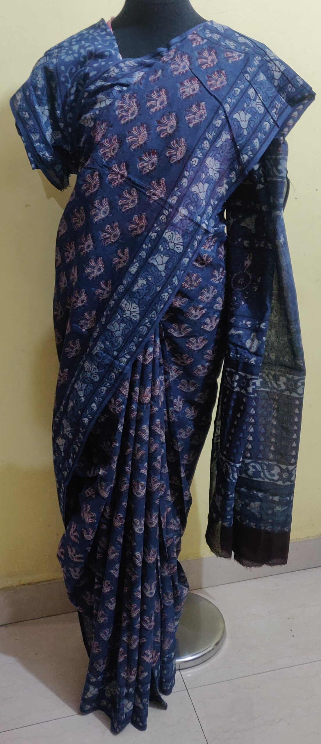 Tarapur Indigo hand block print cotton saree with blouse