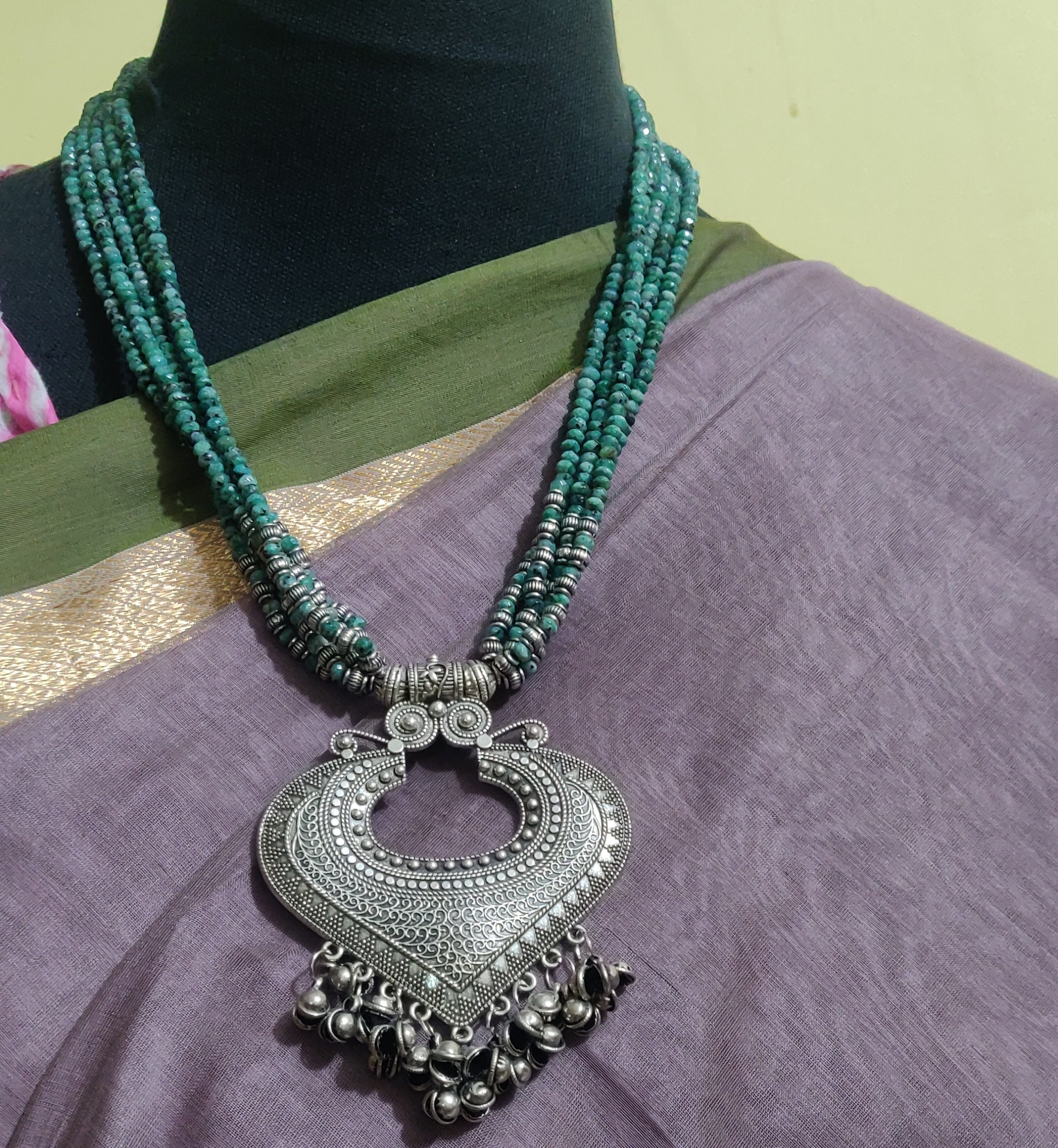 Layered agate cut beads with GS pendant necklace