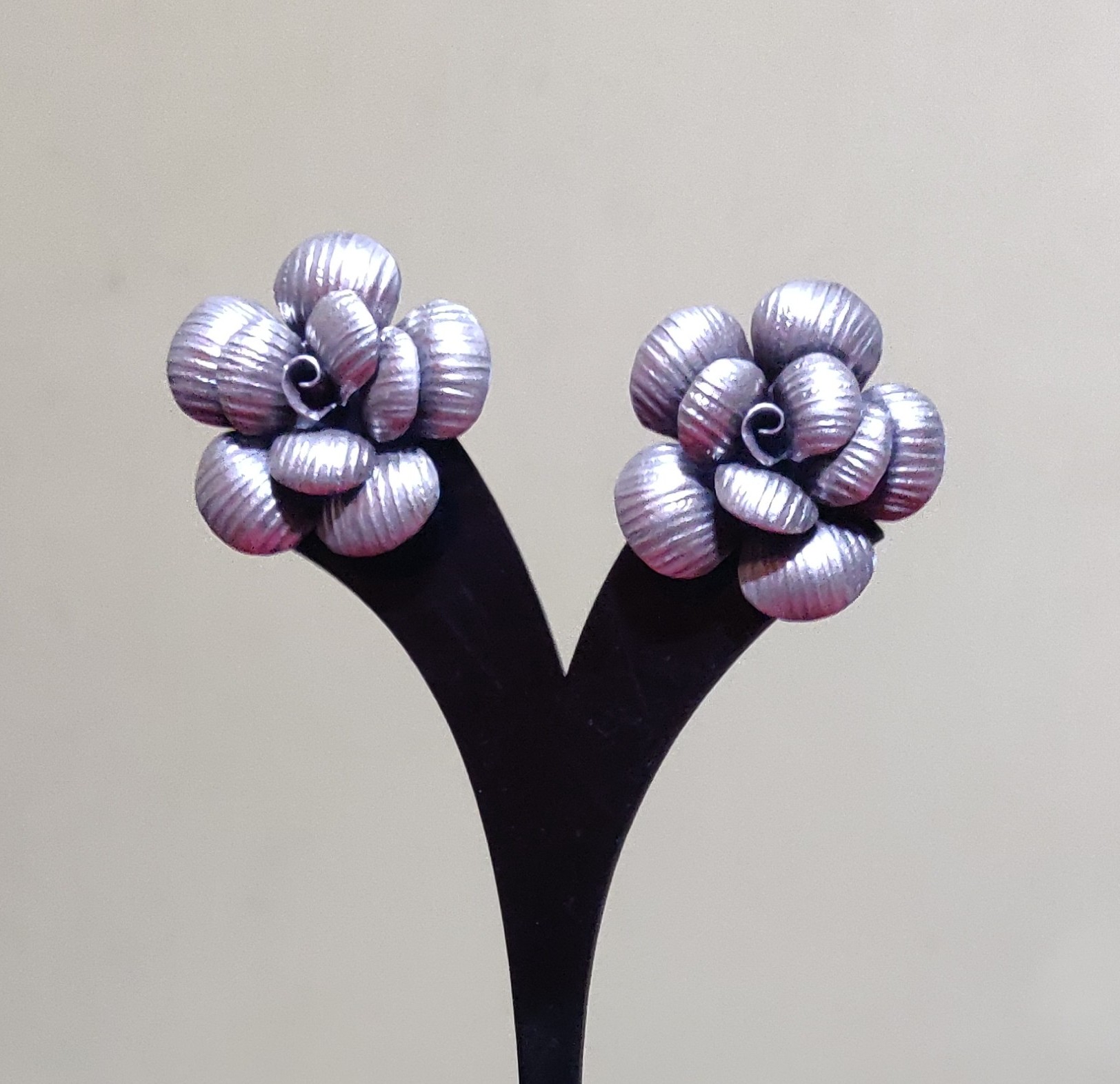 925 Pure Silver flower studs