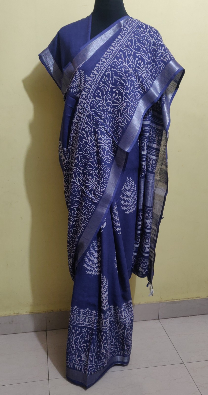 Linen Cotton saree with blouse