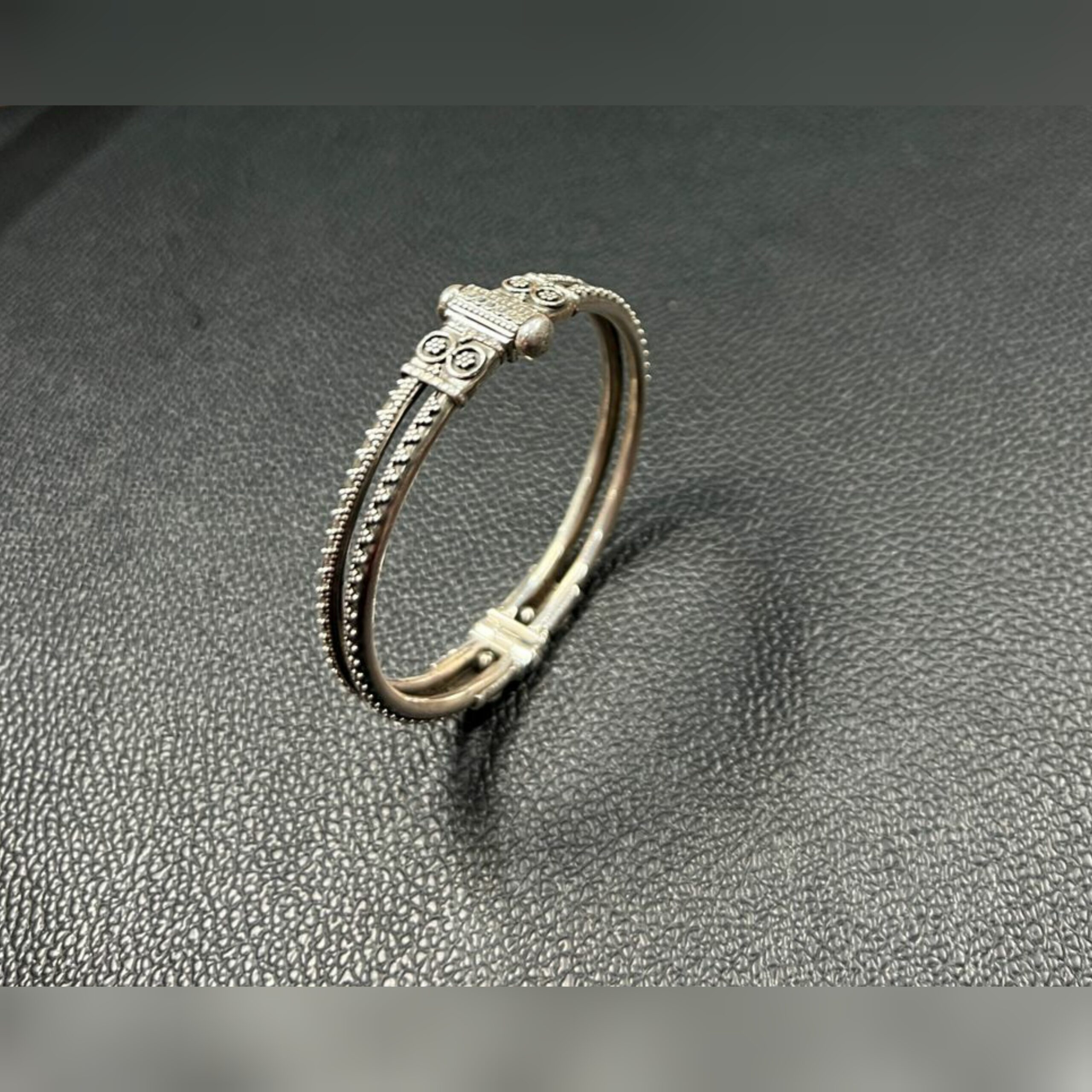 Plain Pure Silver Bangle