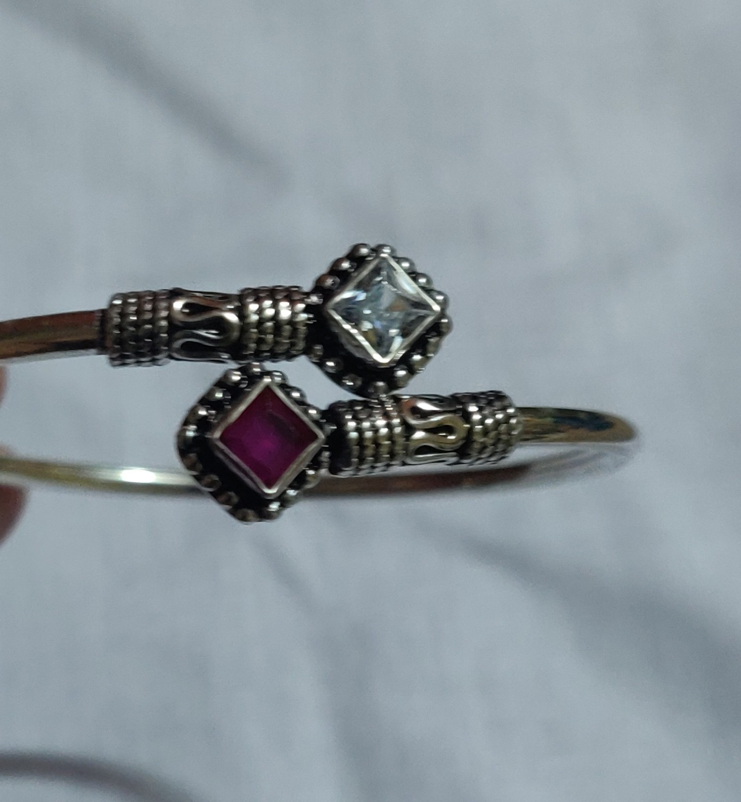 Elegant Pure Silver Bracelet with Stone Heads