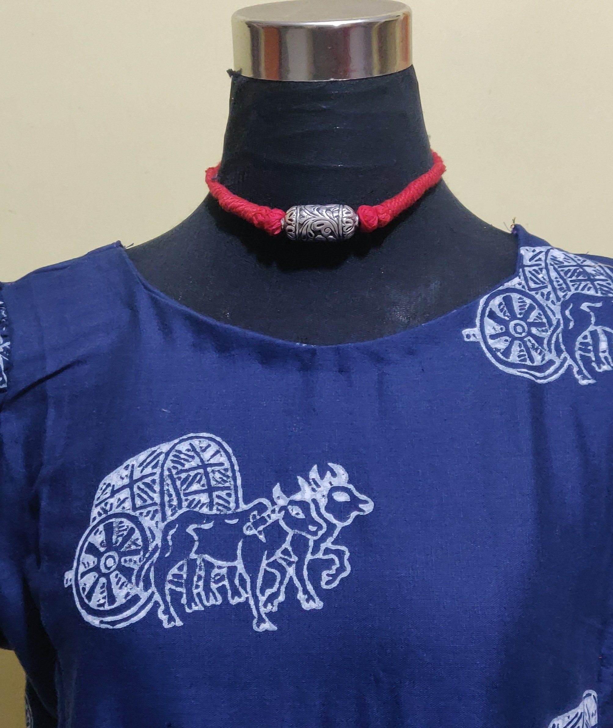 Pure silver tribal bead necklace with adjustable cord