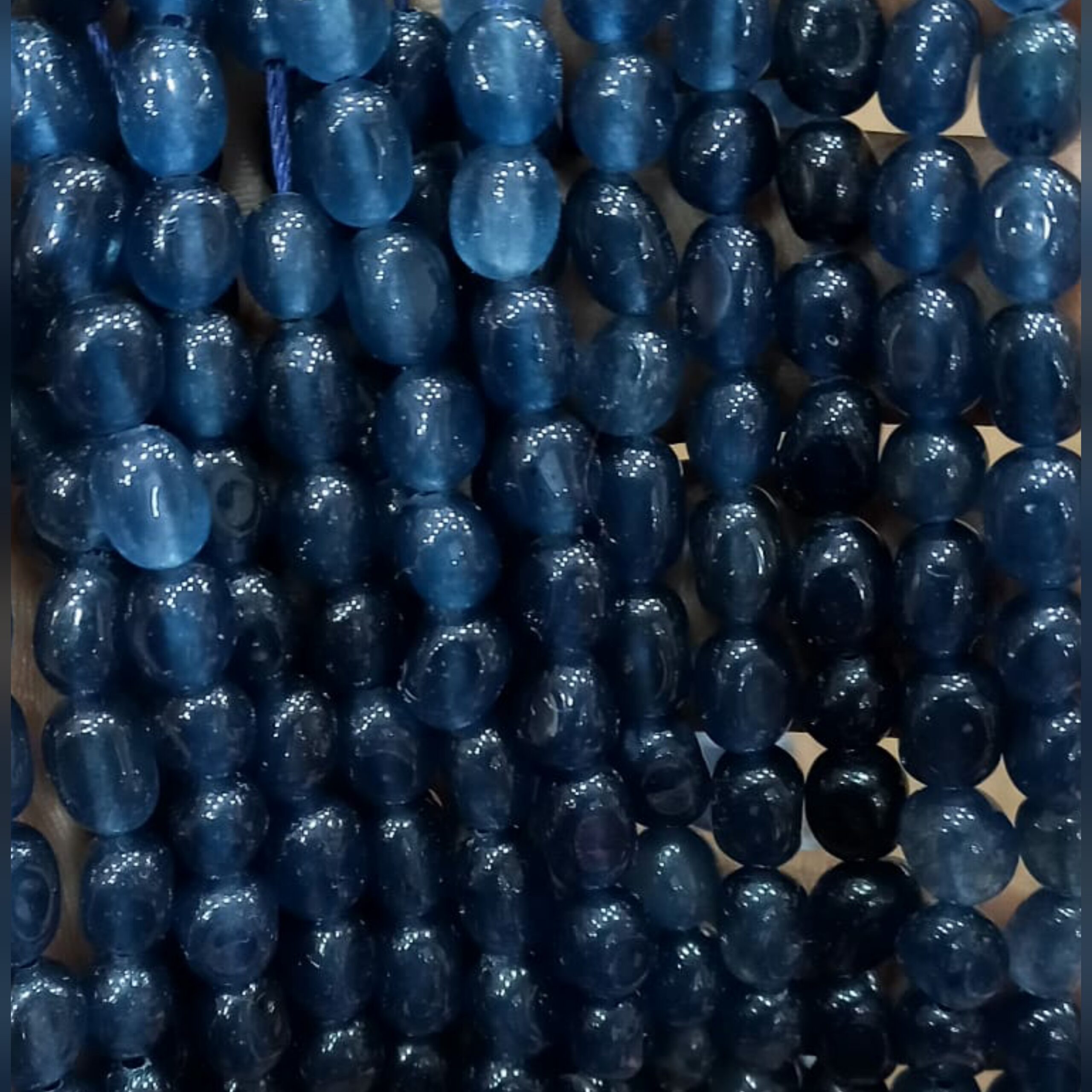 Small semi precious tumbler beads string