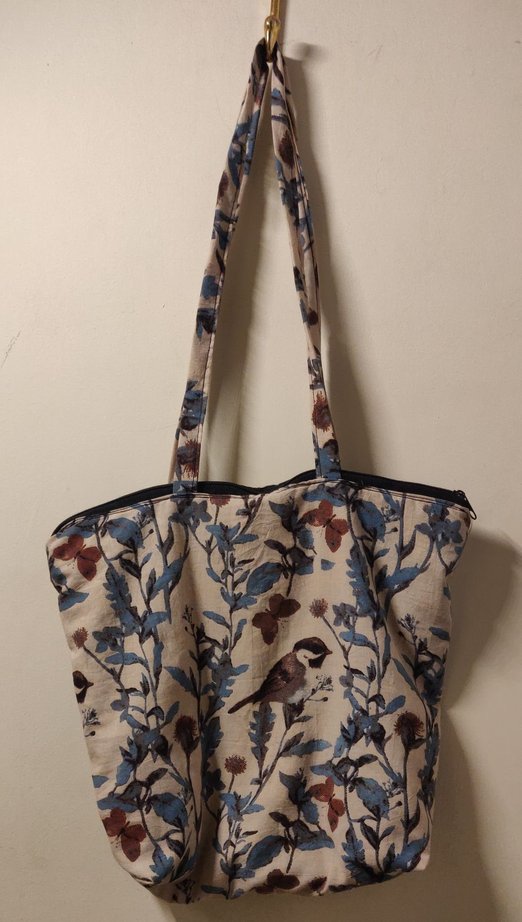 Cotton Bag with lining and zipper