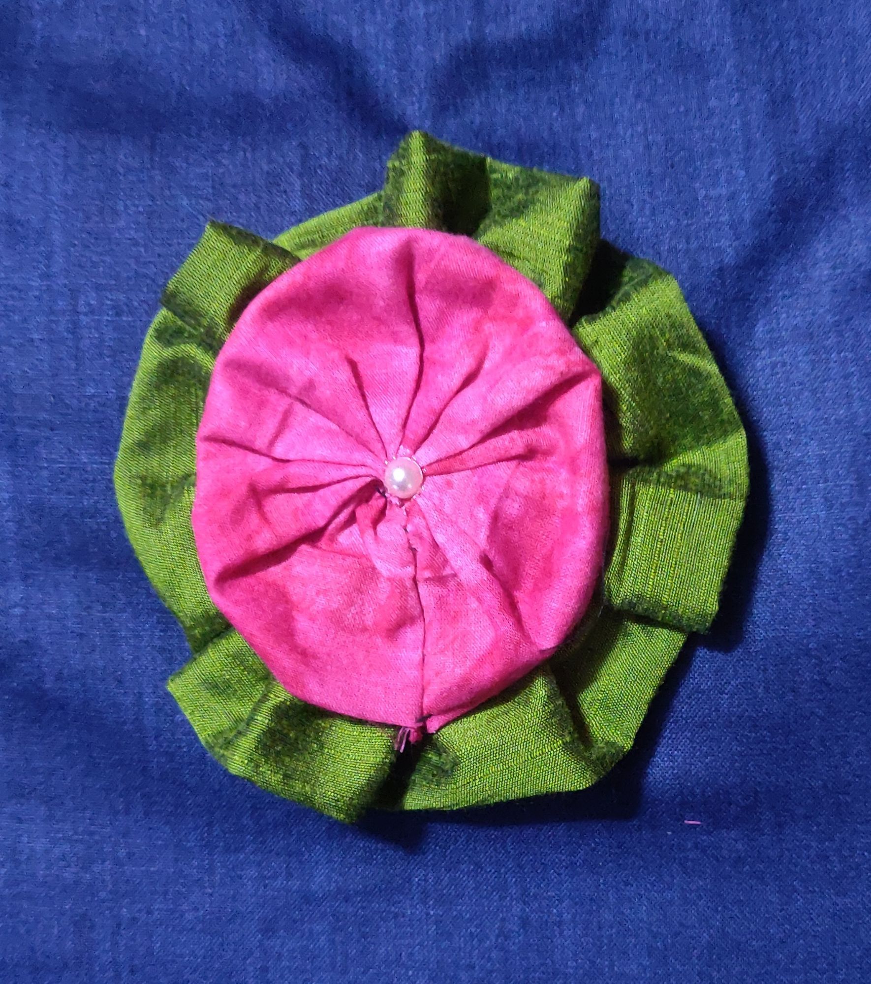 tic tac clip with silk fabric flower