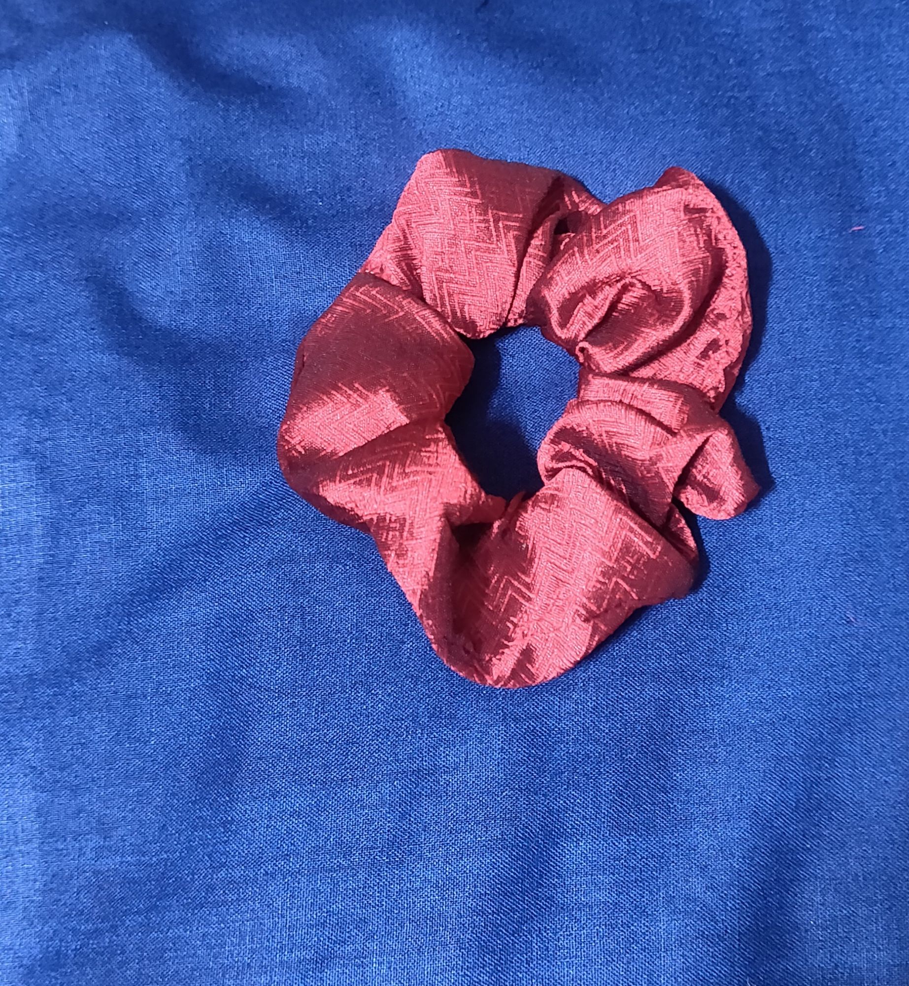 scrunchies in cotton silk