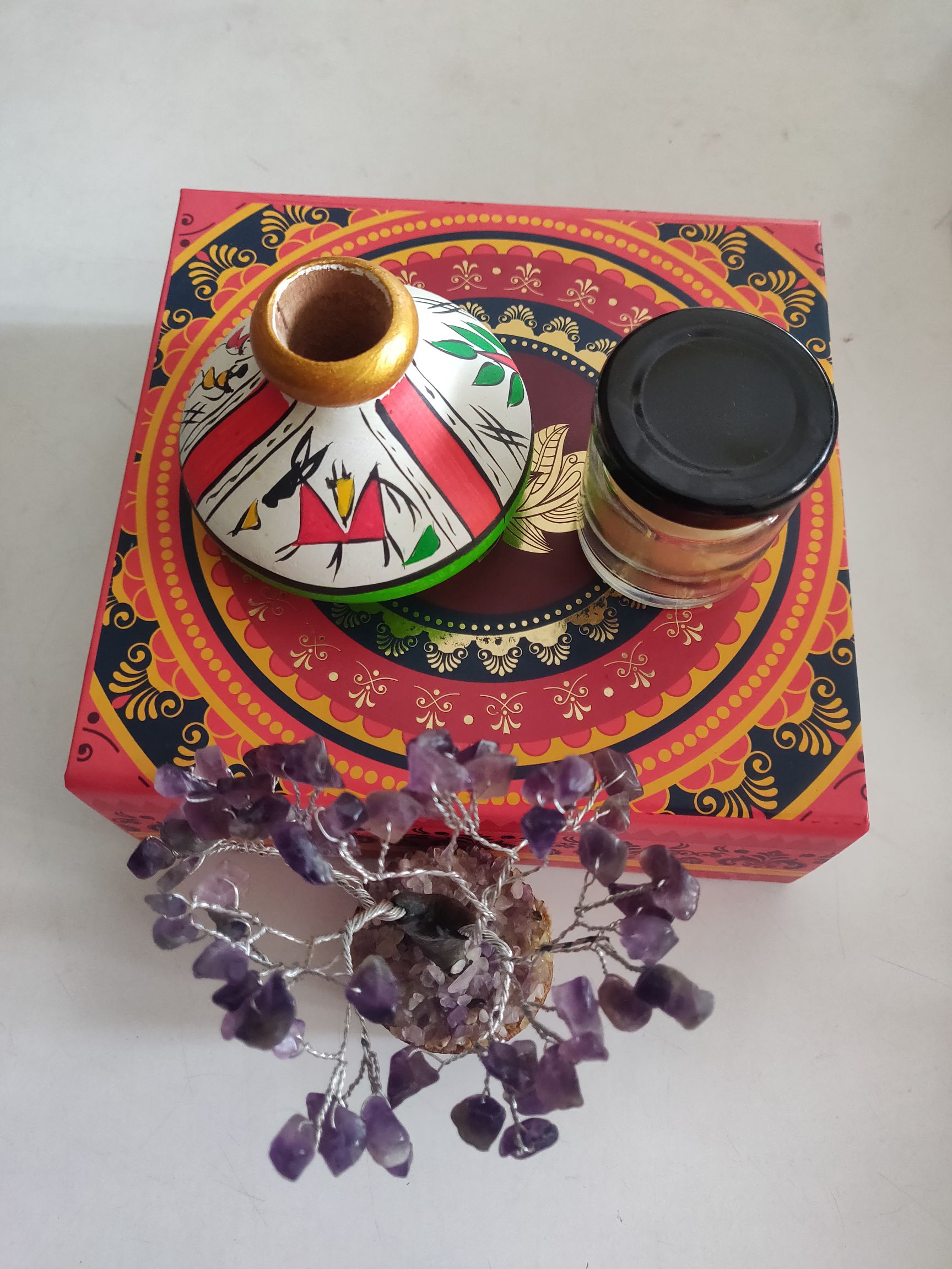 Gift hamper for your friend