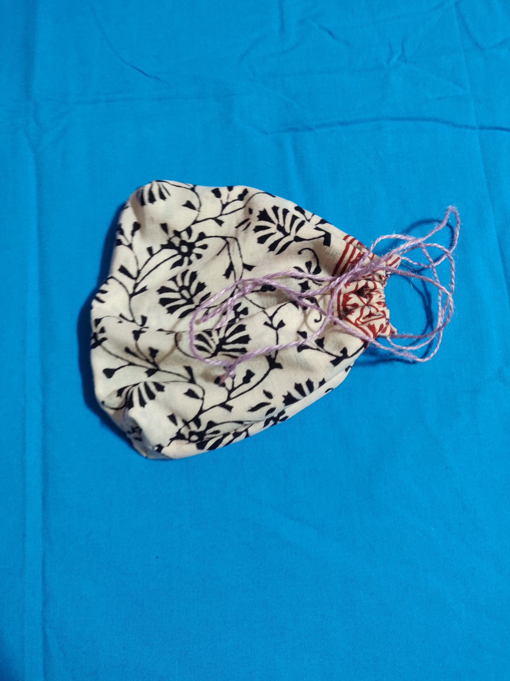 Bagh hand block print cotton potli bag - 5 nos
