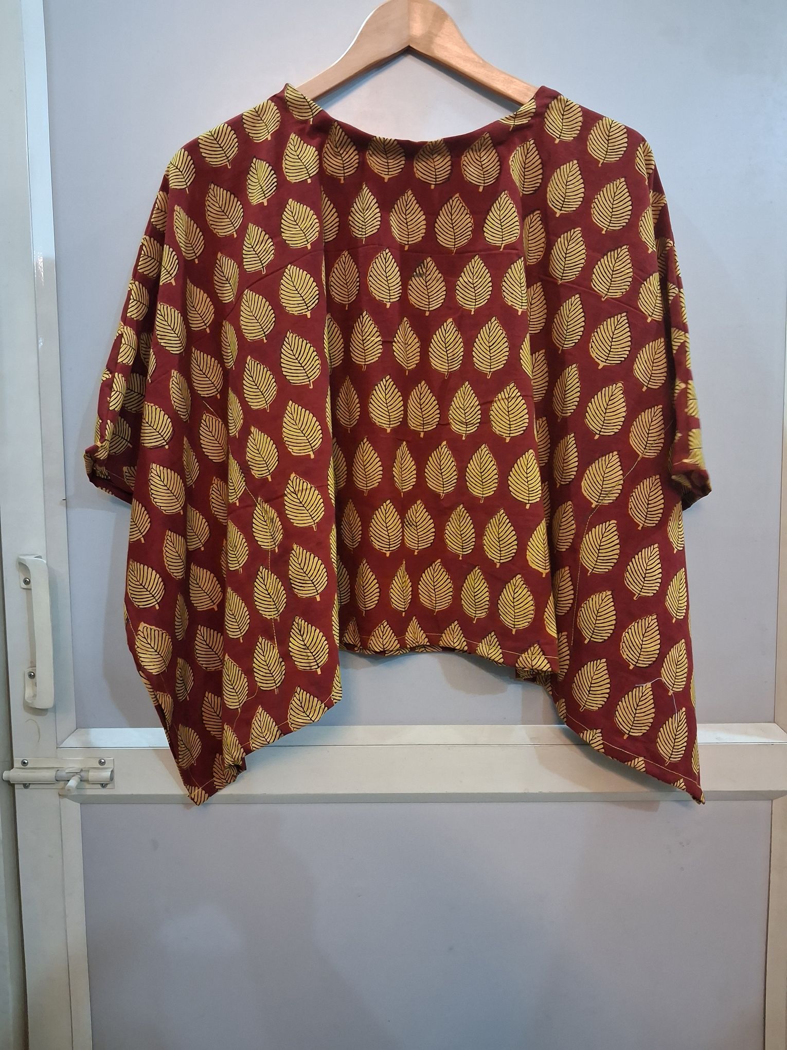 Short Kaftan for skirts and Jeans in free size